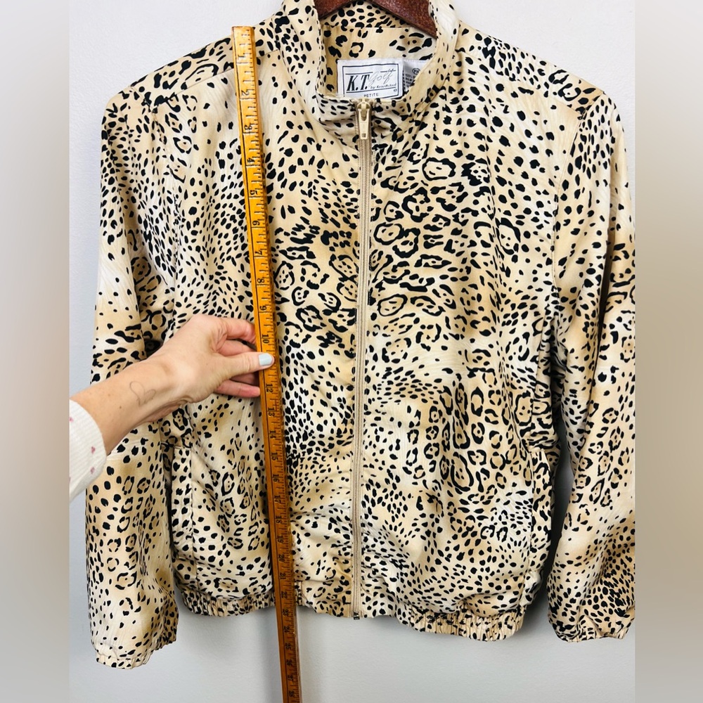 Vintage KT Golf Leopard Print Track Jacket – Gold Animal Print Windbreaker – M - Picture 8 of 11
